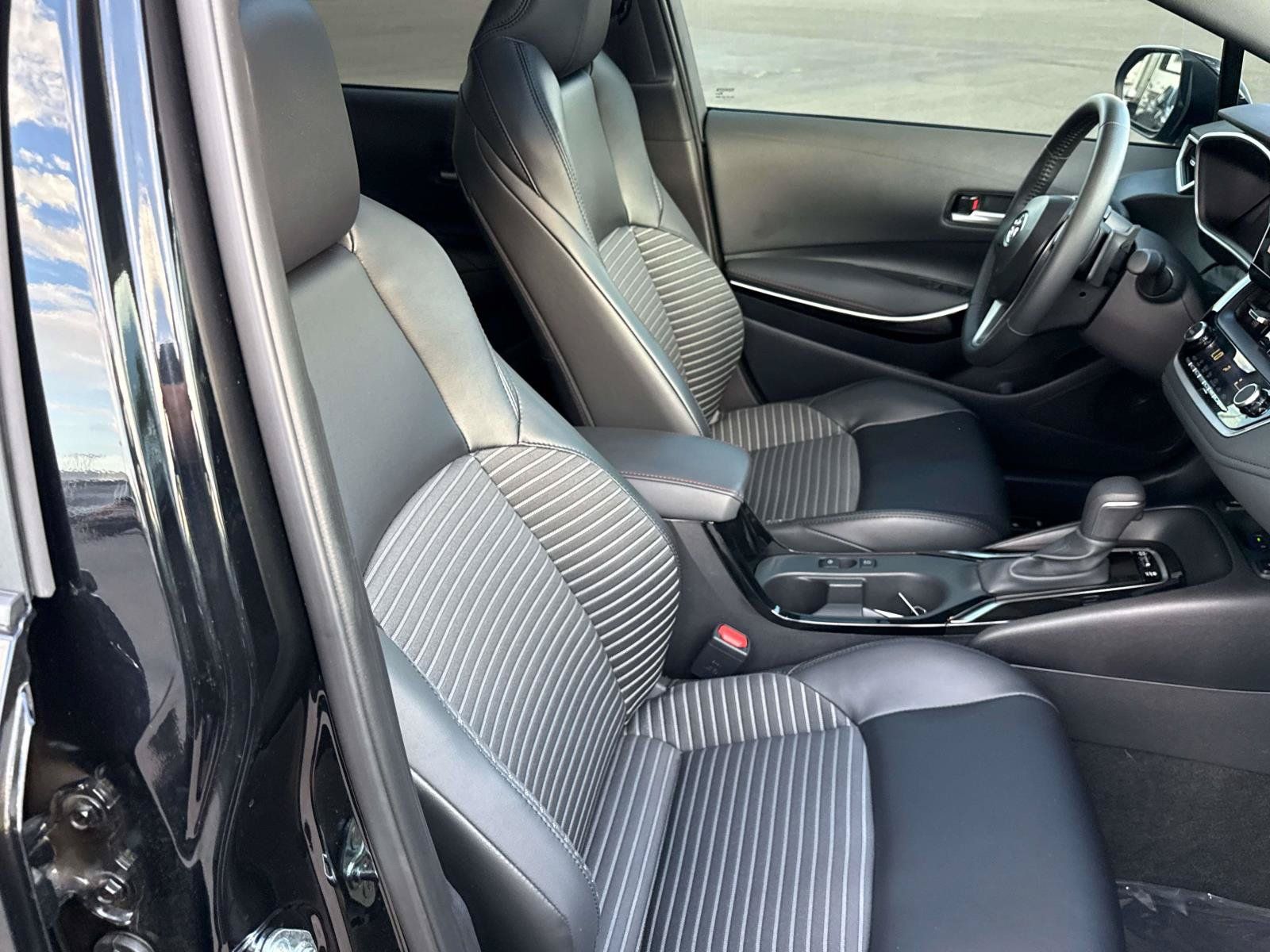 Used 2026 Toyota Corolla XSE w/ Carpet Mat Package (TMS) FWD image 17