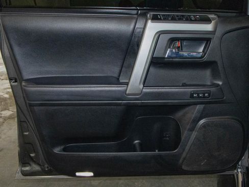 Used 2023 Toyota 4Runner Limited AWD/4WD image 11