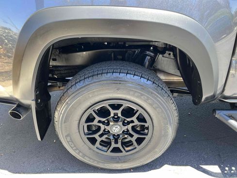 Used 2023 Toyota Tacoma SR5 RWD image 68