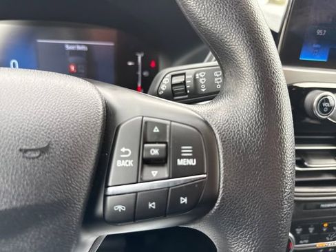 Used 2025 Ford Escape Active image 25