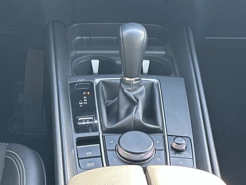 Certified 2025 MAZDA CX-50 AWD 2.5 S w/ Premium Package image 24