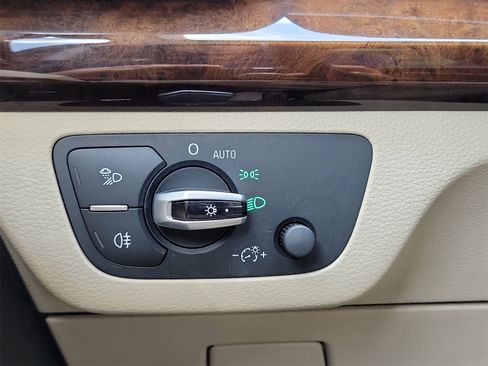 Used 2018 Audi Q5 2.0T Premium Plus w/ Premium Plus Package image 29