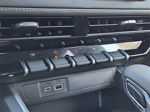 New 2026 Chevrolet Colorado LT image 23