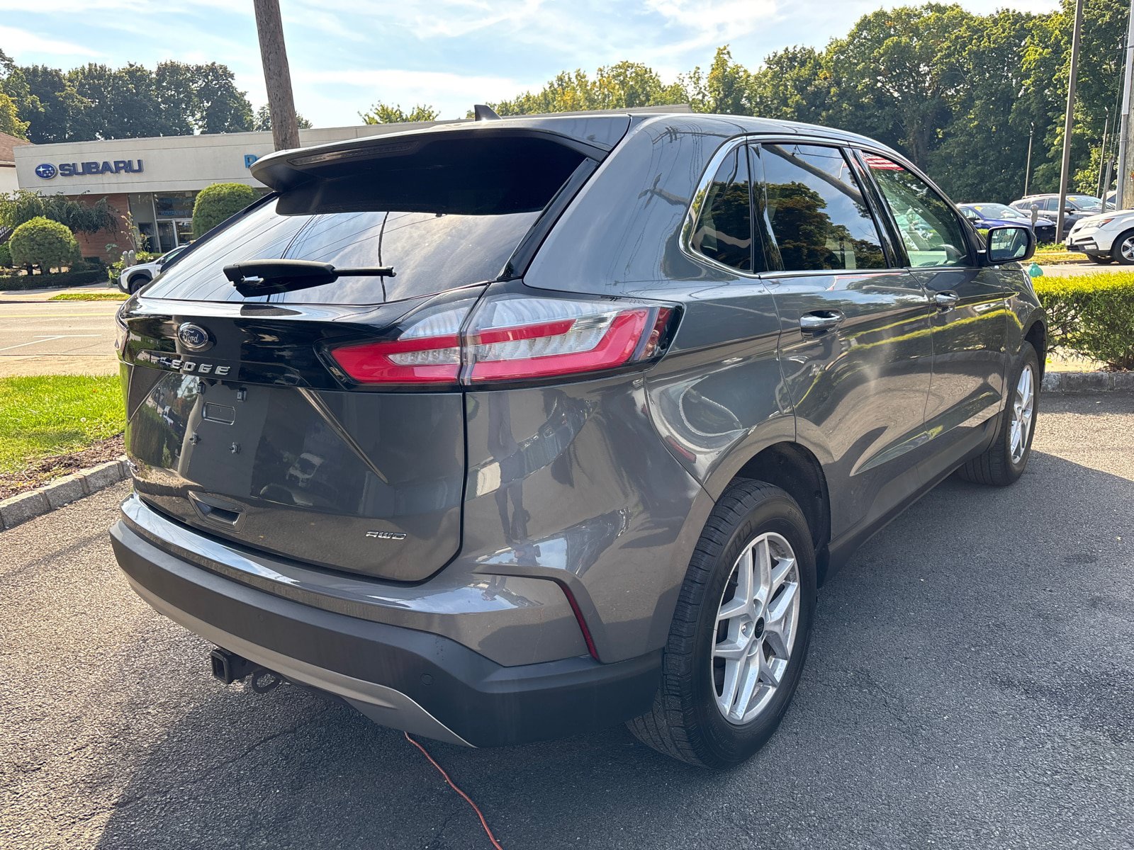 Used 2024 Ford Edge SEL w/ Convenience Package AWD/4WD image 9