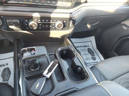 Certified 2024 Chevrolet Silverado 1500 ZR2 image 22