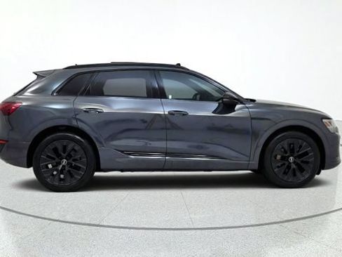 Used 2024 Audi Q8 e-tron Prestige w/ Prestige Package AWD/4WD image 10