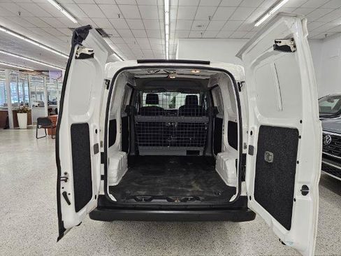 Used 2018 Chevrolet City Express LT FWD image 36