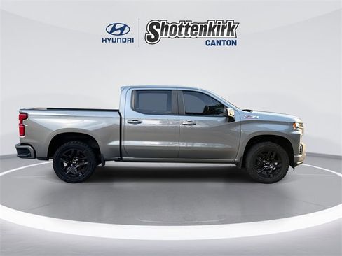 Used 2021 Chevrolet Silverado 1500 RST image 9