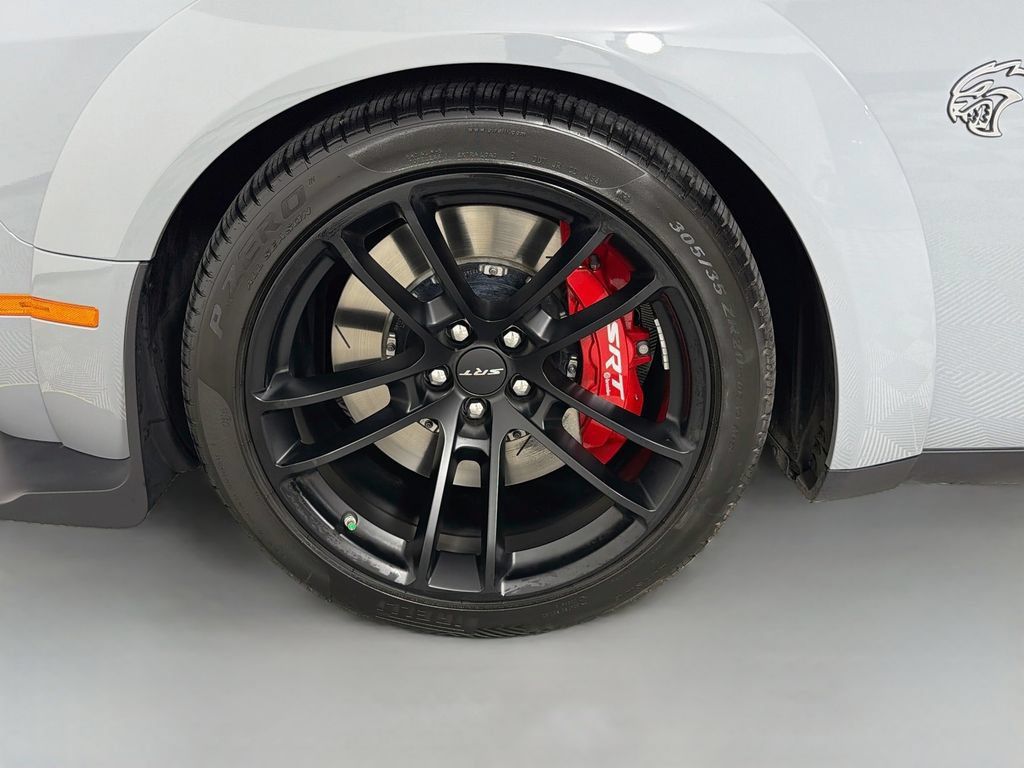 Used 2021 Dodge Challenger SRT Hellcat RWD image 31