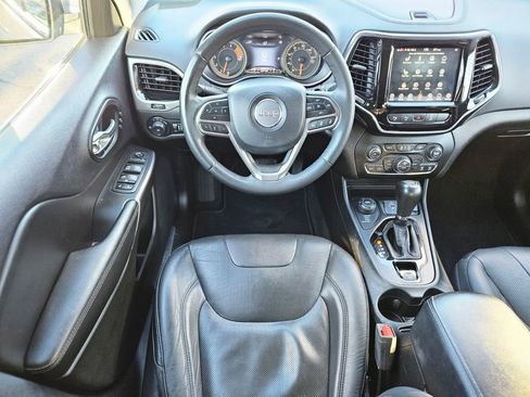 Used 2021 Jeep Cherokee Limited image 10