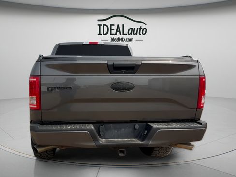 Used 2017 Ford F150 XL w/ Equipment Group 101A Mid AWD/4WD image 4