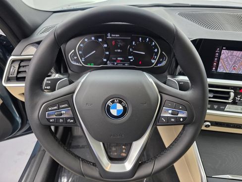 Used 2021 BMW 330i Sedan w/ Driving Assistance Package RWD image 19