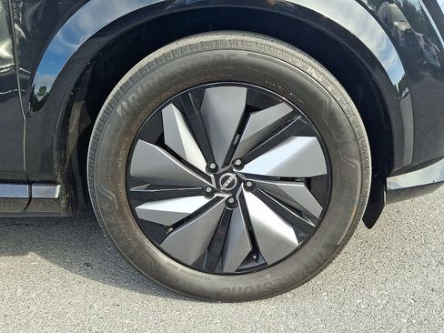 Used 2024 Nissan Ariya AWD image 8
