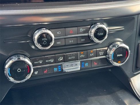 New 2025 Ford F150 Lariat w/ Equipment Group 501A Mid image 21