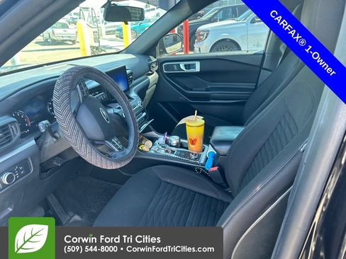 Used 2020 Ford Explorer XLT w/ Comfort Package AWD/4WD image 10