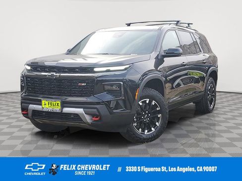 New 2026 Chevrolet Traverse Z71 w/ Enhanced Driving Package image 1