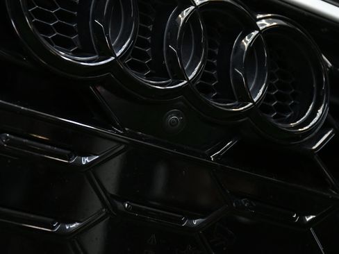 Used 2023 Audi S4 Prestige image 8