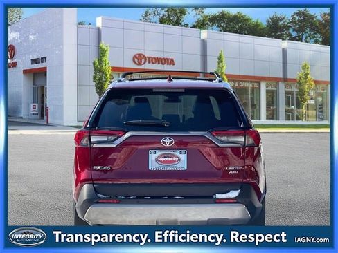Used 2024 Toyota RAV4 Limited image 7