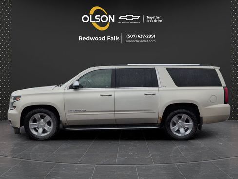 Used 2015 Chevrolet Suburban LTZ AWD/4WD image 2
