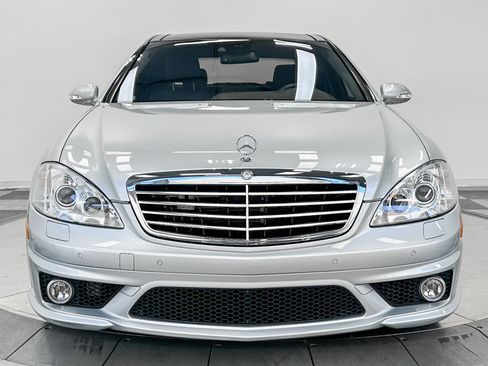 Used 2009 Mercedes-Benz S 63 AMG image 4