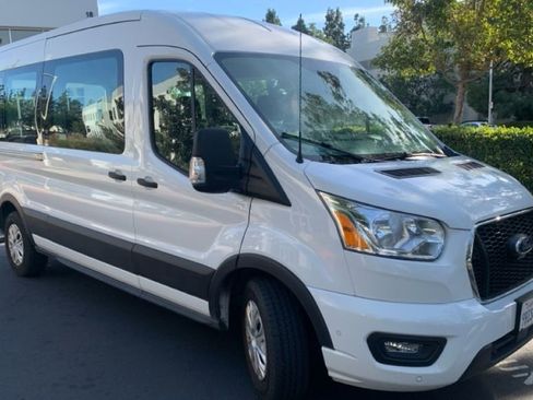 Used 2022 Ford Transit 350 XLT image 3