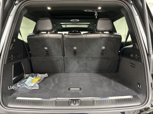 New 2026 Jeep Grand Wagoneer Summit AWD/4WD image 26