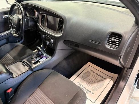 Used 2021 Dodge Charger R/T w/ Blacktop Package image 25