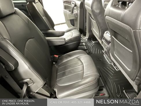 Used 2017 Buick Enclave Premium w/ Experience Buick Package image 30