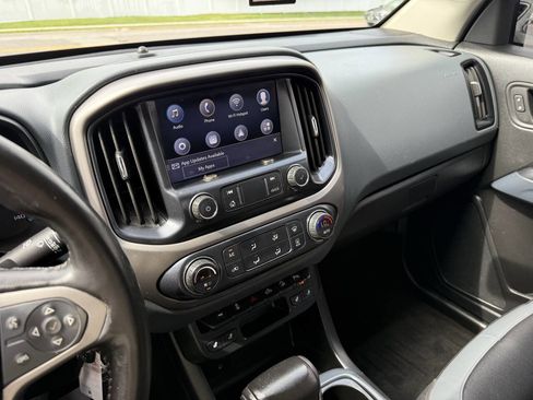 Used 2020 Chevrolet Colorado Z71 AWD/4WD image 20