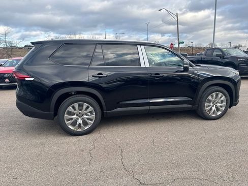 New 2026 Toyota Grand Highlander Limited image 7