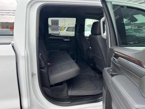 Used 2022 GMC Sierra 1500 Elevation image 23