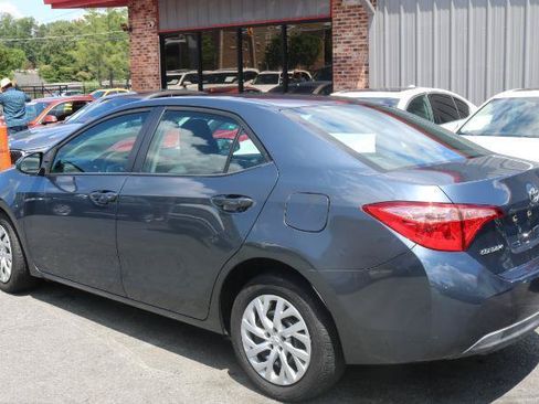 Used 2019 Toyota Corolla LE FWD image 4