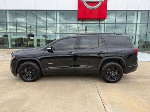 Used 2023 GMC Acadia AT4 w/ Technology Package image 2