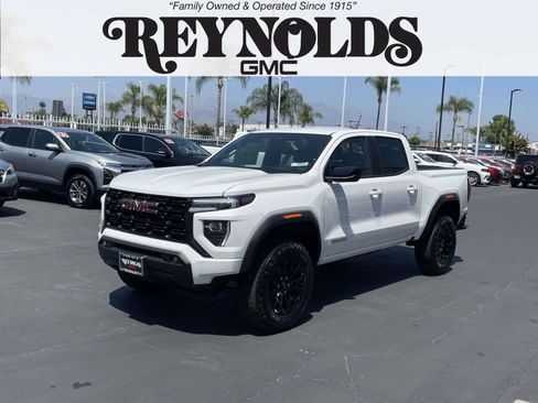 New 2026 GMC Canyon Elevation w/ Convenience Package RWD image 1
