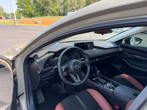 Used 2024 MAZDA MAZDA3 s AWD/4WD image 27