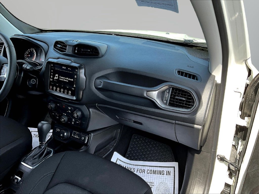 Used 2023 Jeep Renegade Latitude AWD/4WD image 25