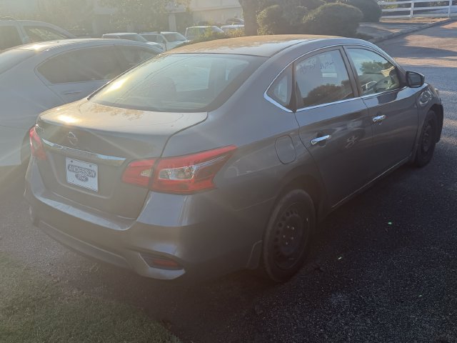 Used 2016 Nissan Sentra S FWD image 4
