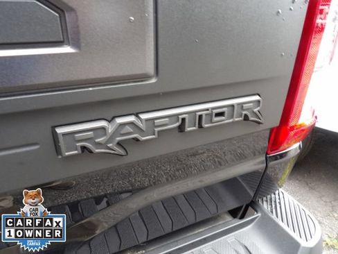 Used 2022 Ford F150 Raptor w/ Equipment Group 801A High AWD/4WD image 18