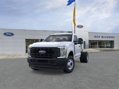 New 2026 Ford F350 XL AWD/4WD image 2