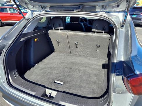 Certified 2025 Chevrolet Trax LT image 12