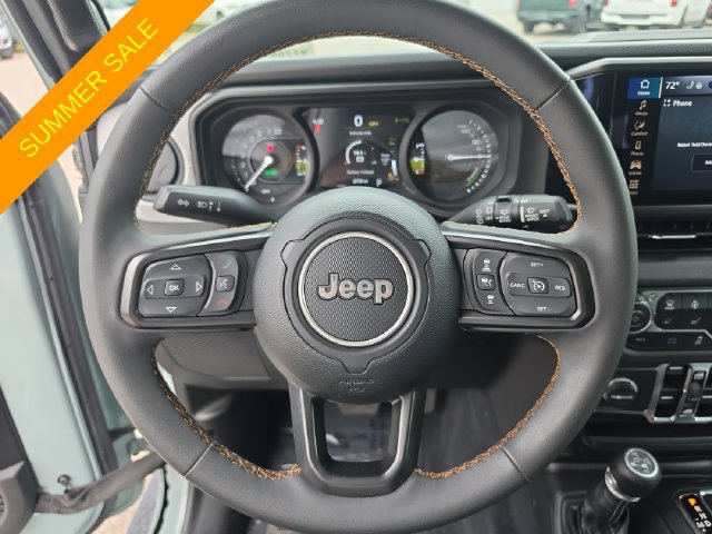 Certified 2024 Jeep Wrangler Unlimited w/ Convenience Group AWD/4WD image 25
