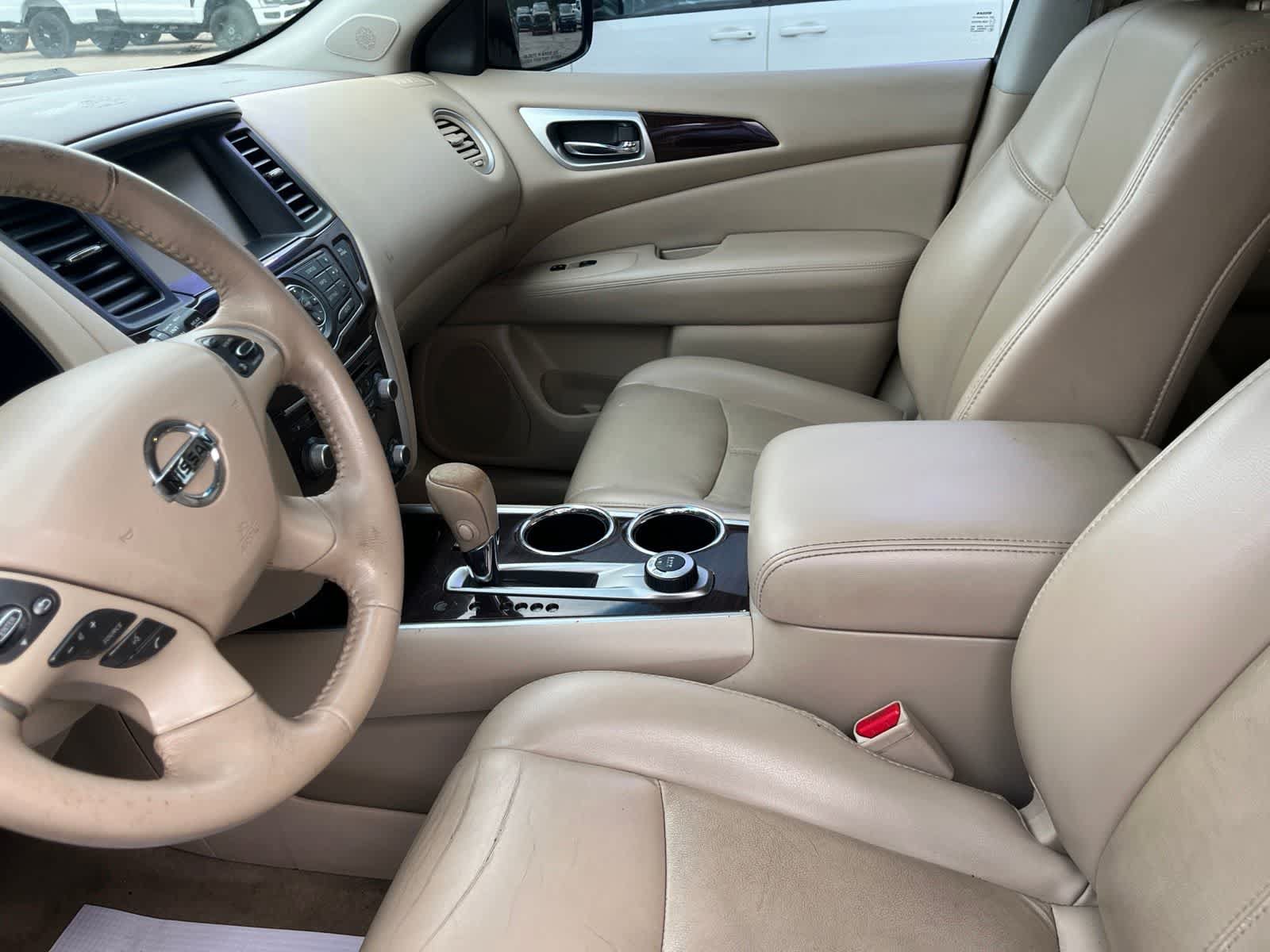 Used 2014 Nissan Pathfinder SL w/ SL Tech Package AWD/4WD image 24