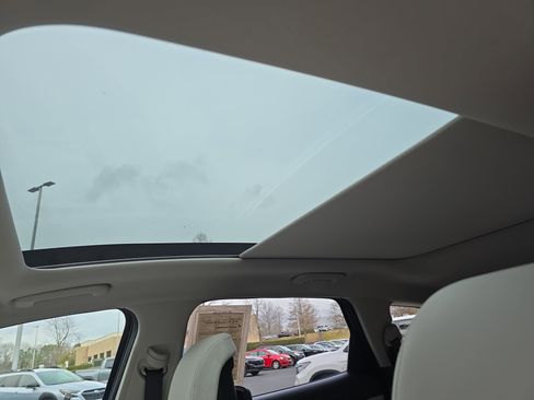 Used 2026 Kia Sportage SX Prestige image 30