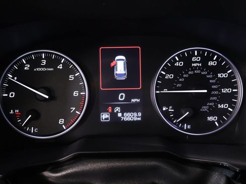 Used 2024 Subaru Outback Premium AWD/4WD image 4