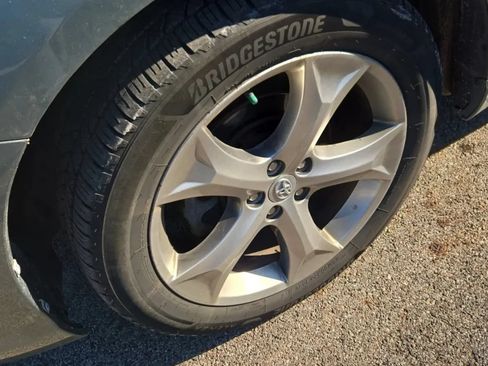 Used 2012 Toyota Venza LE w/ LE Convenience Pkg FWD image 14