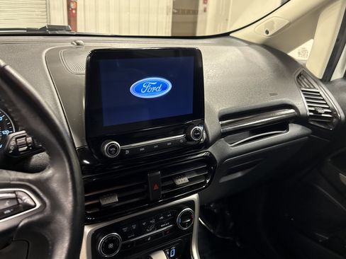 Used 2020 Ford EcoSport Titanium image 8