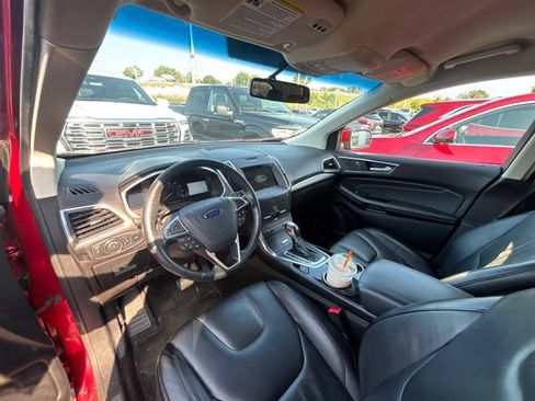 Used 2016 Ford Edge Titanium w/ Technology Package AWD/4WD image 8