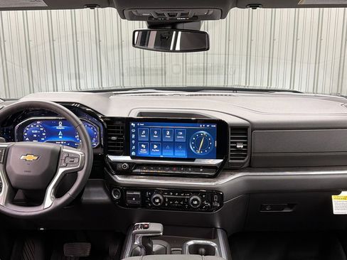 Used 2024 Chevrolet Silverado 1500 LTZ w/ LTZ Premium Package image 37