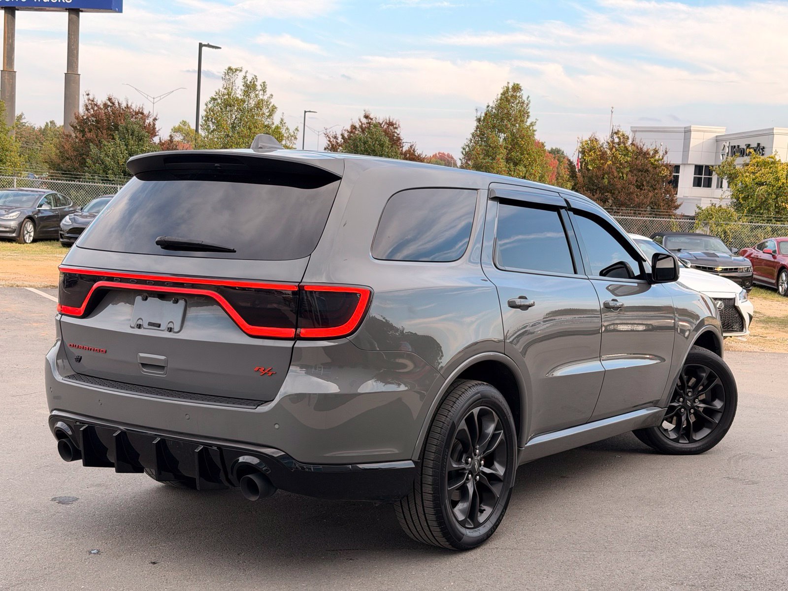Used 2022 Dodge Durango R/T w/ Blacktop Package AWD/4WD image 7