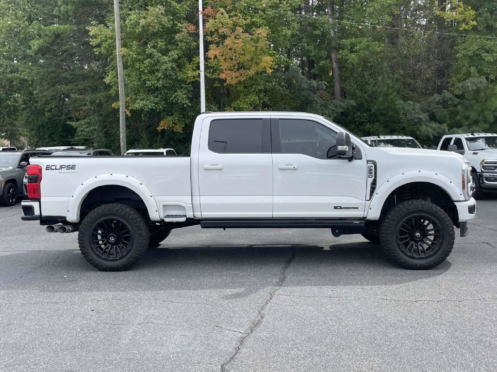 Used 2024 Ford F250 XLT w/ XLT Premium Package AWD/4WD image 9
